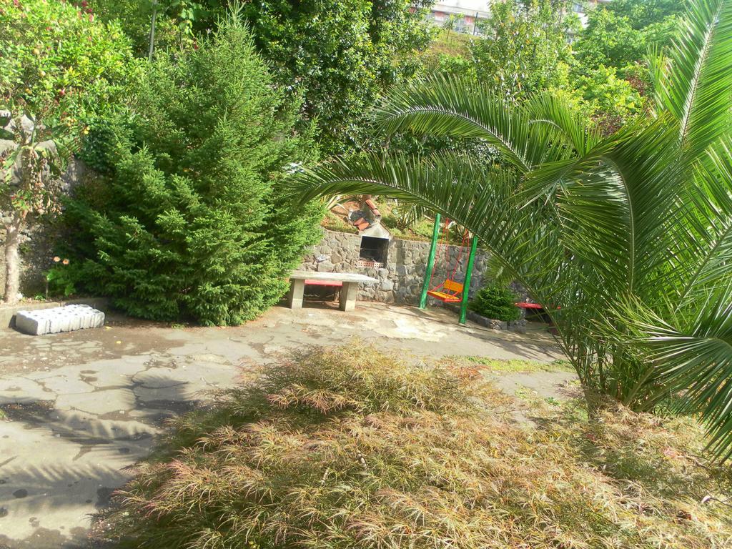 Holiday House Green Cape Batumi Hotel Мцване Концхи Екстериор снимка