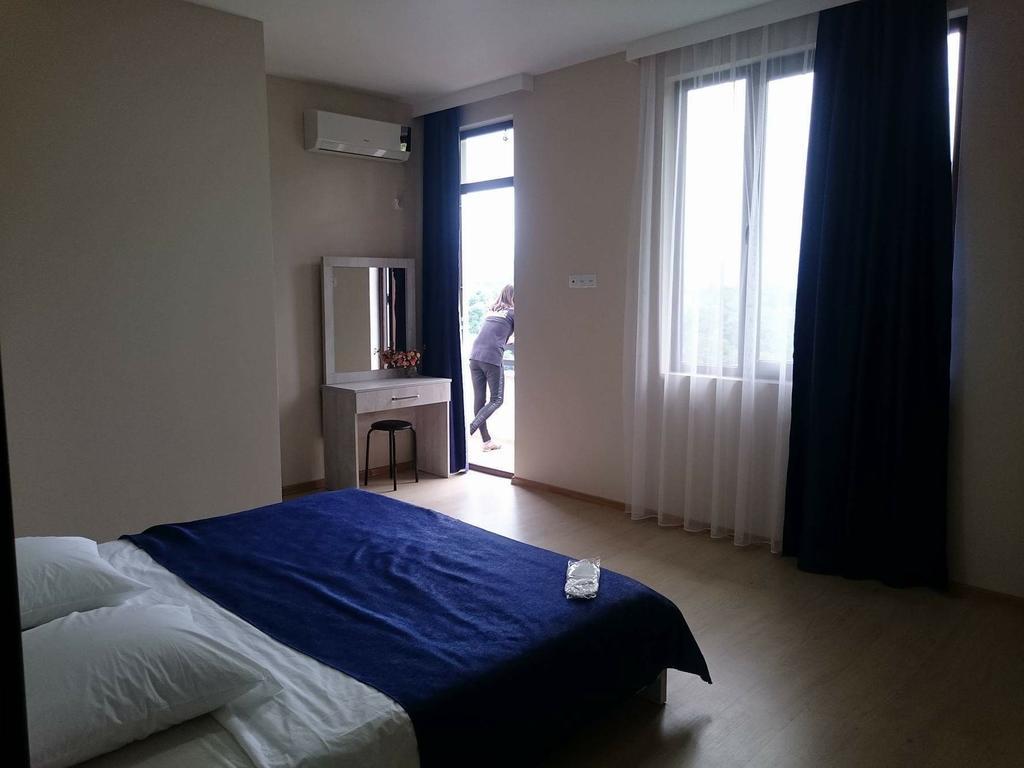 Holiday House Green Cape Batumi Hotel Мцване Концхи Екстериор снимка