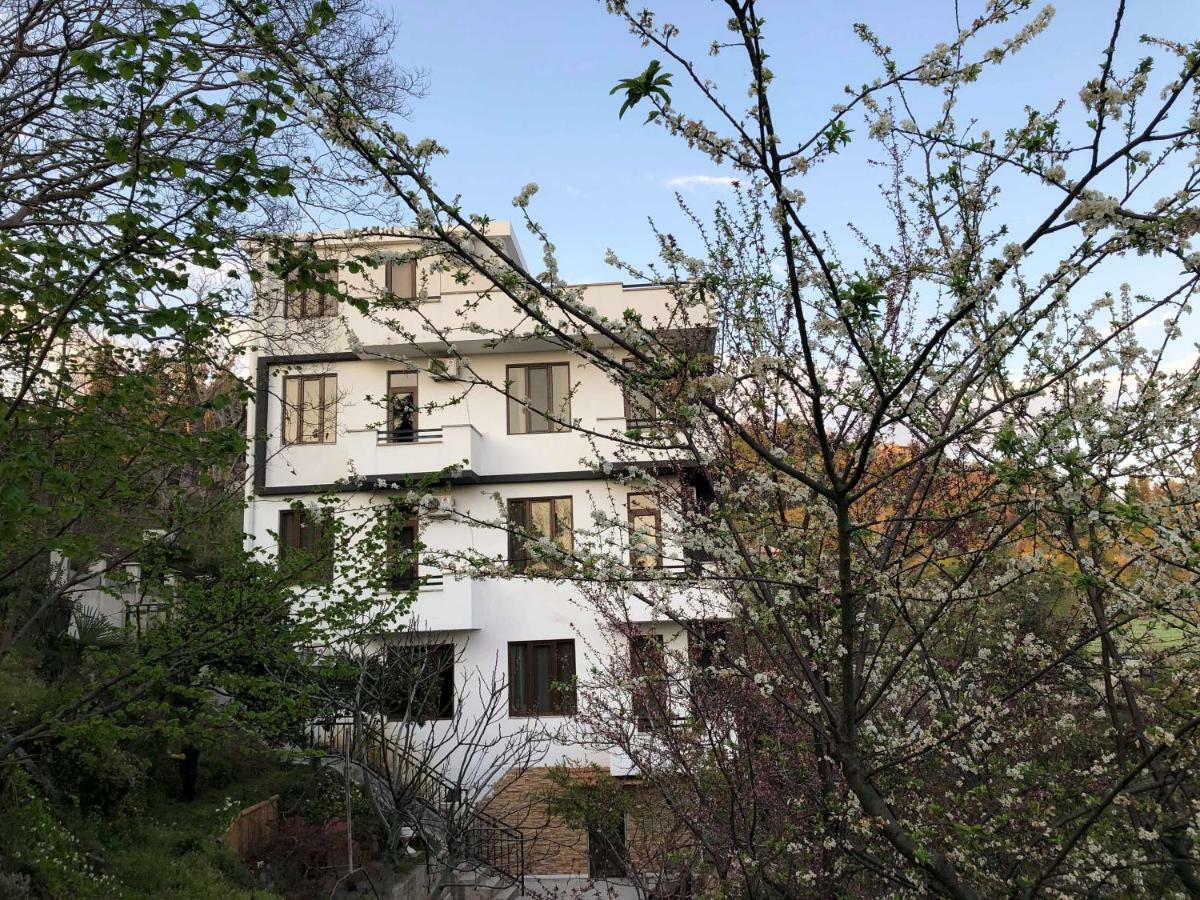 Holiday House Green Cape Batumi Hotel Мцване Концхи Екстериор снимка